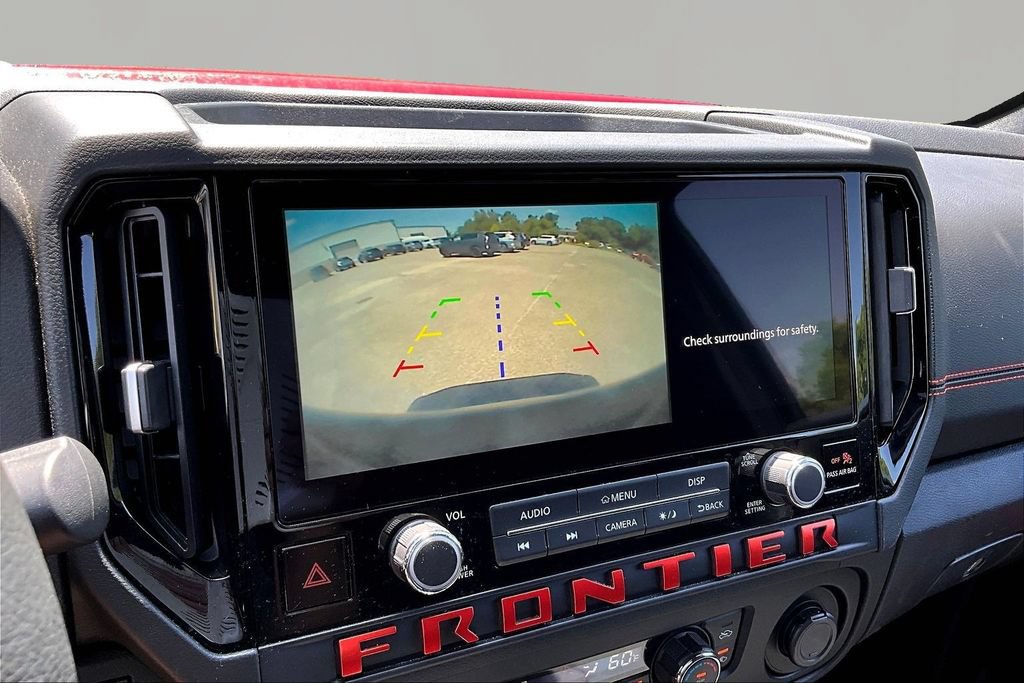 Used 2026 Nissan Frontier PRO-4X AWD/4WD image 16