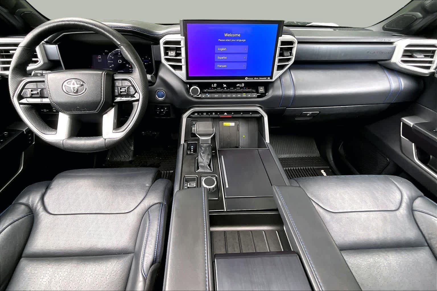 Used 2022 Toyota Tundra Platinum AWD/4WD image 15
