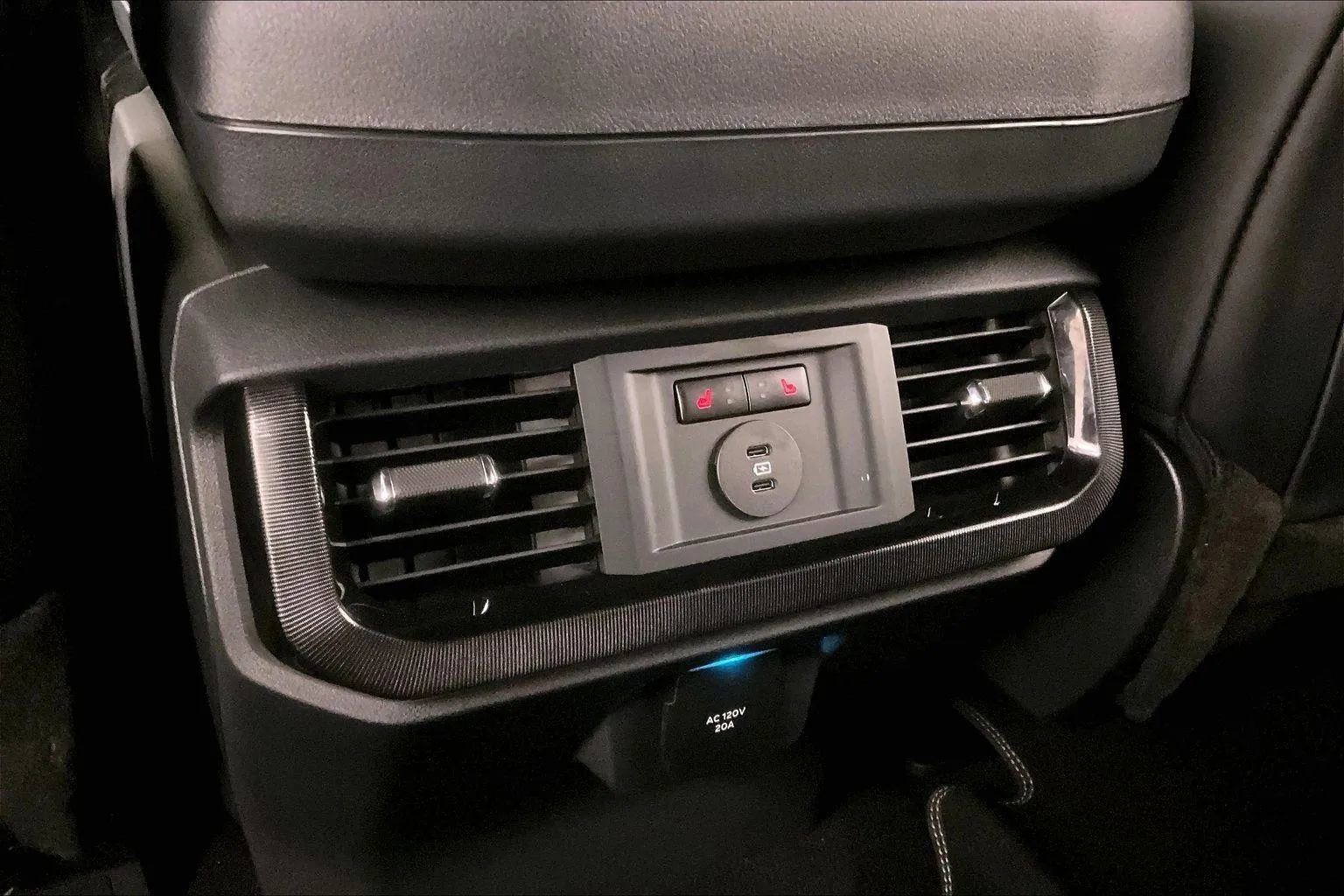 New 2025 Ford F150 Lightning Platinum image 32