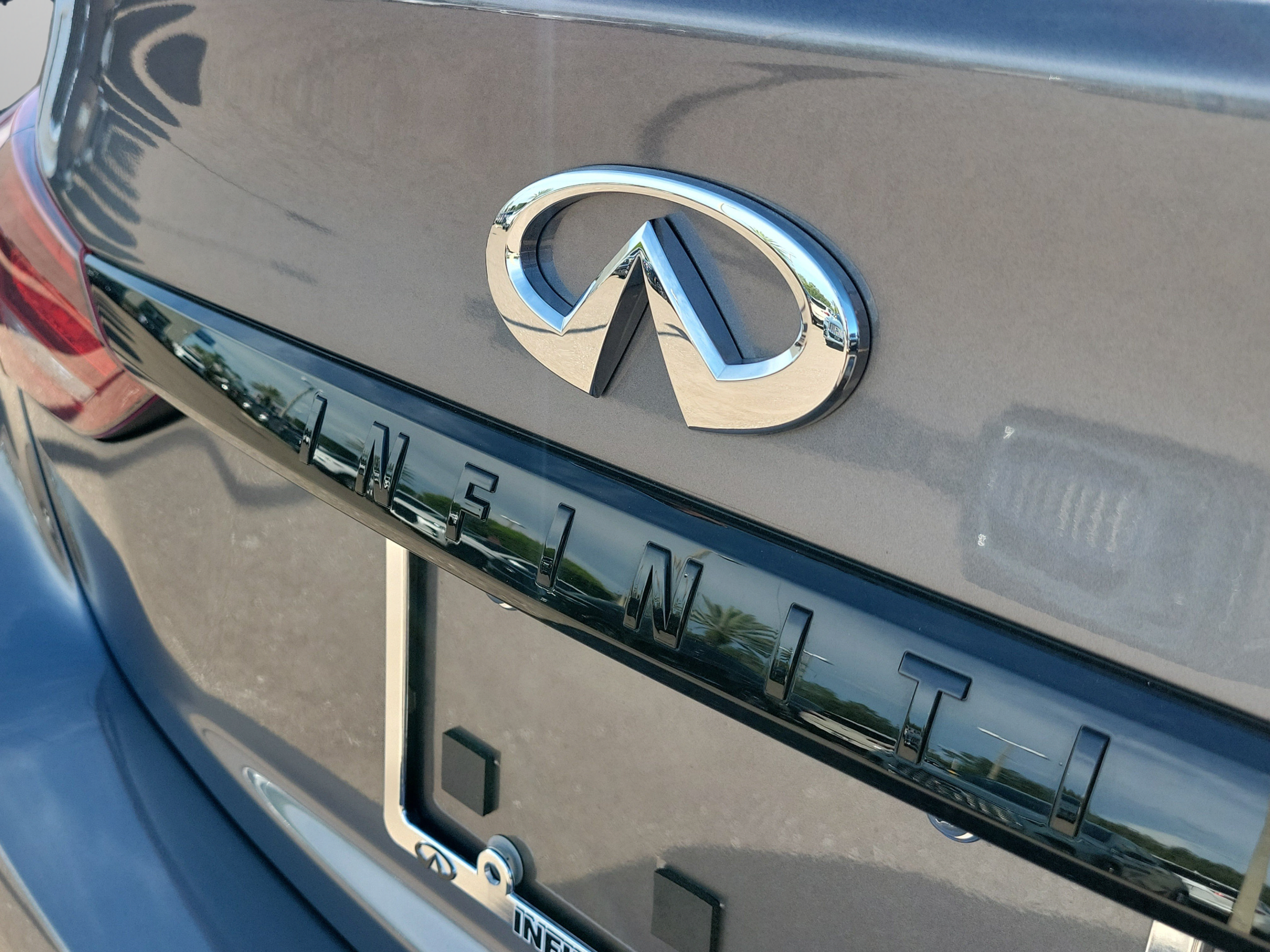 Used 2023 INFINITI Q50 Sensory RWD image 6