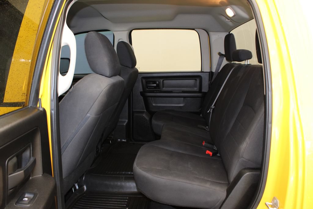 Used 2019 RAM 1500 Express w/ Wheel & Sound Group AWD/4WD image 5
