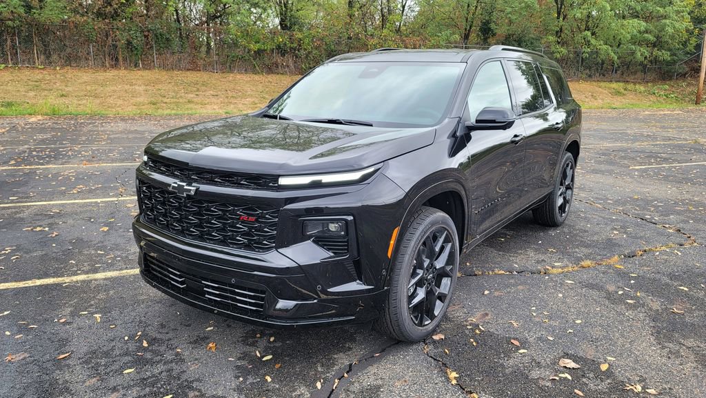 New 2026 Chevrolet Traverse RS image 5
