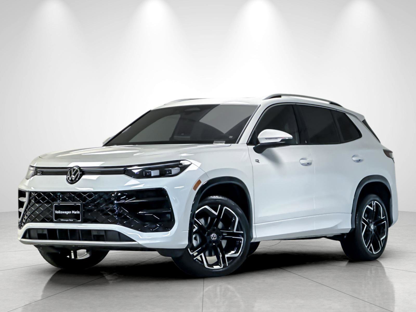 New 2026 Volkswagen Tiguan SEL R-Line AWD/4WD image 1