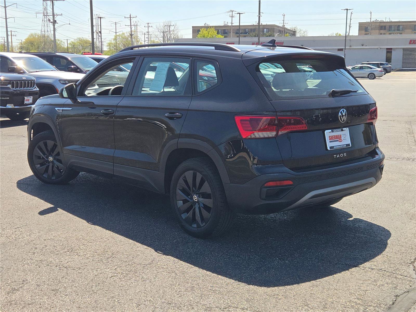 Used 2024 Volkswagen Taos S FWD image 16