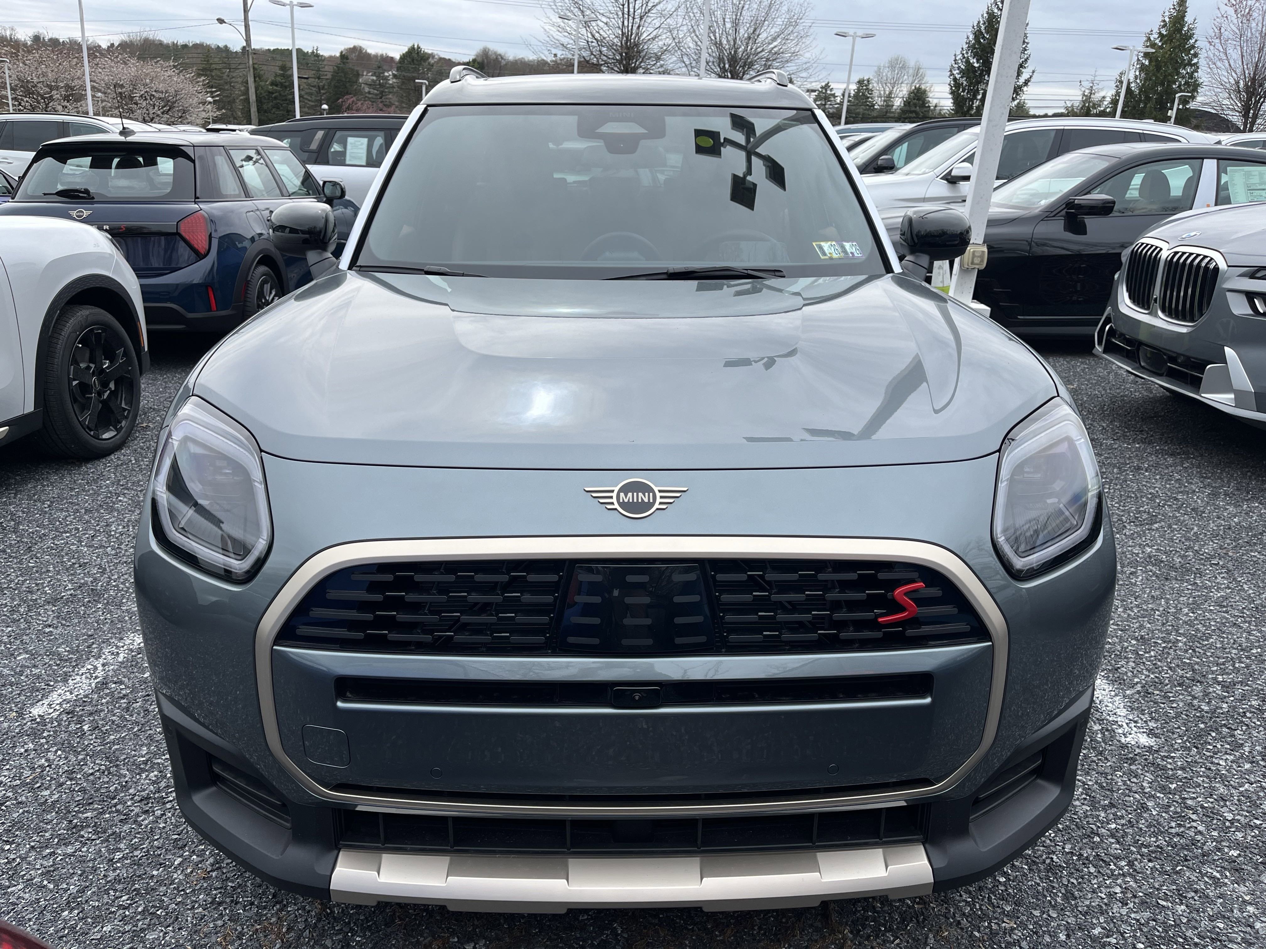 Used 2025 MINI Cooper Countryman S image 2