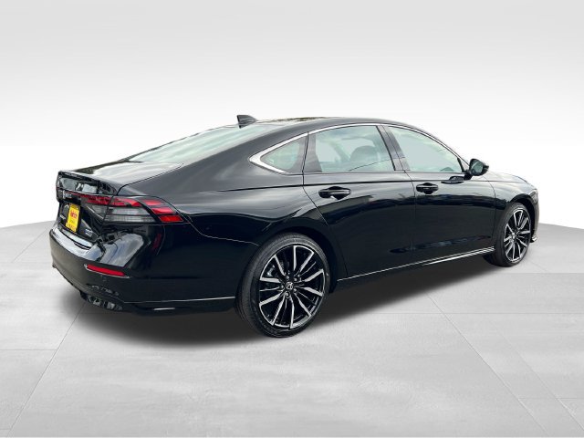 New 2026 Honda Accord Touring image 8