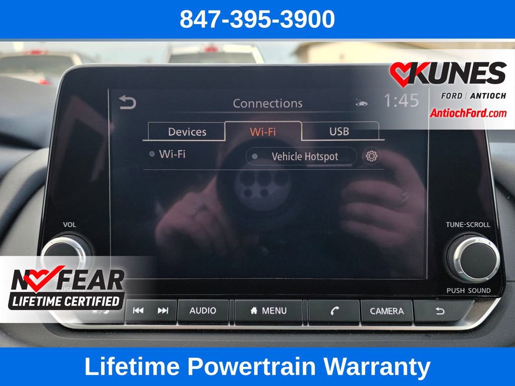 Used 2025 Nissan Rogue SV image 48