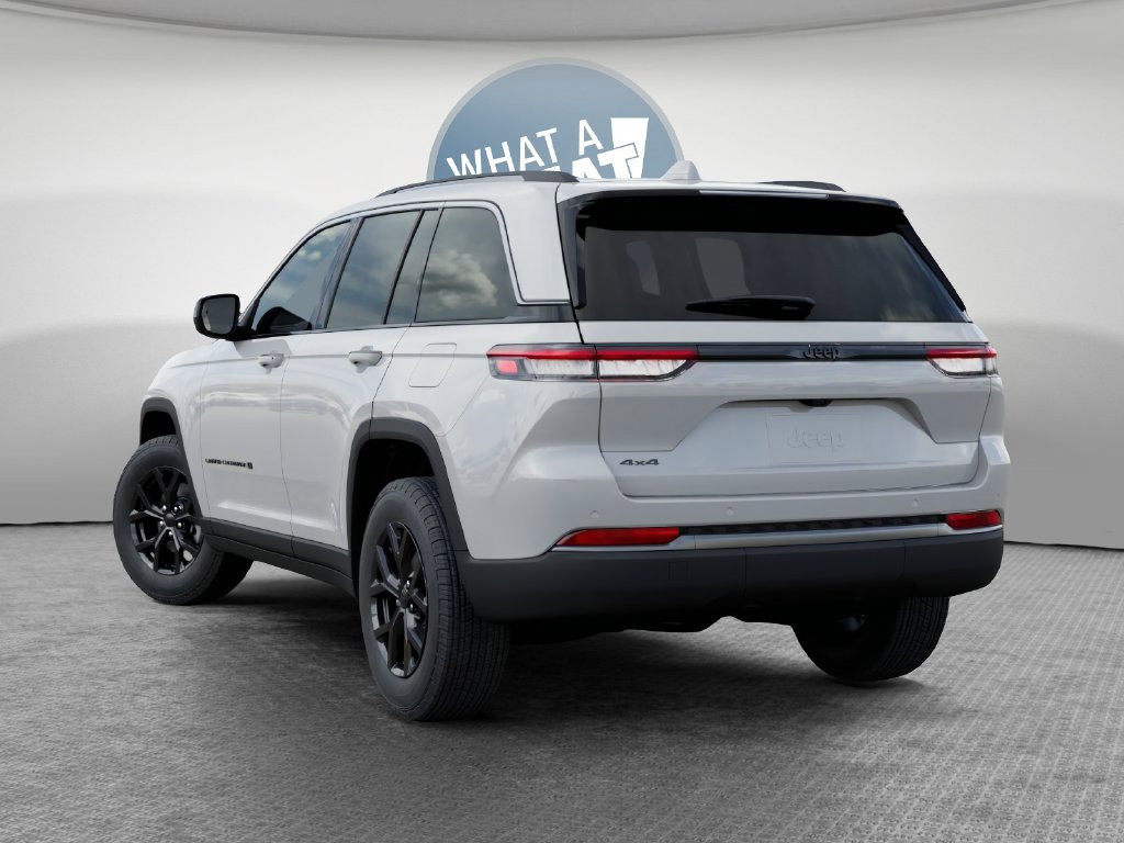 New 2026 Jeep Grand Cherokee Altitude AWD/4WD image 4