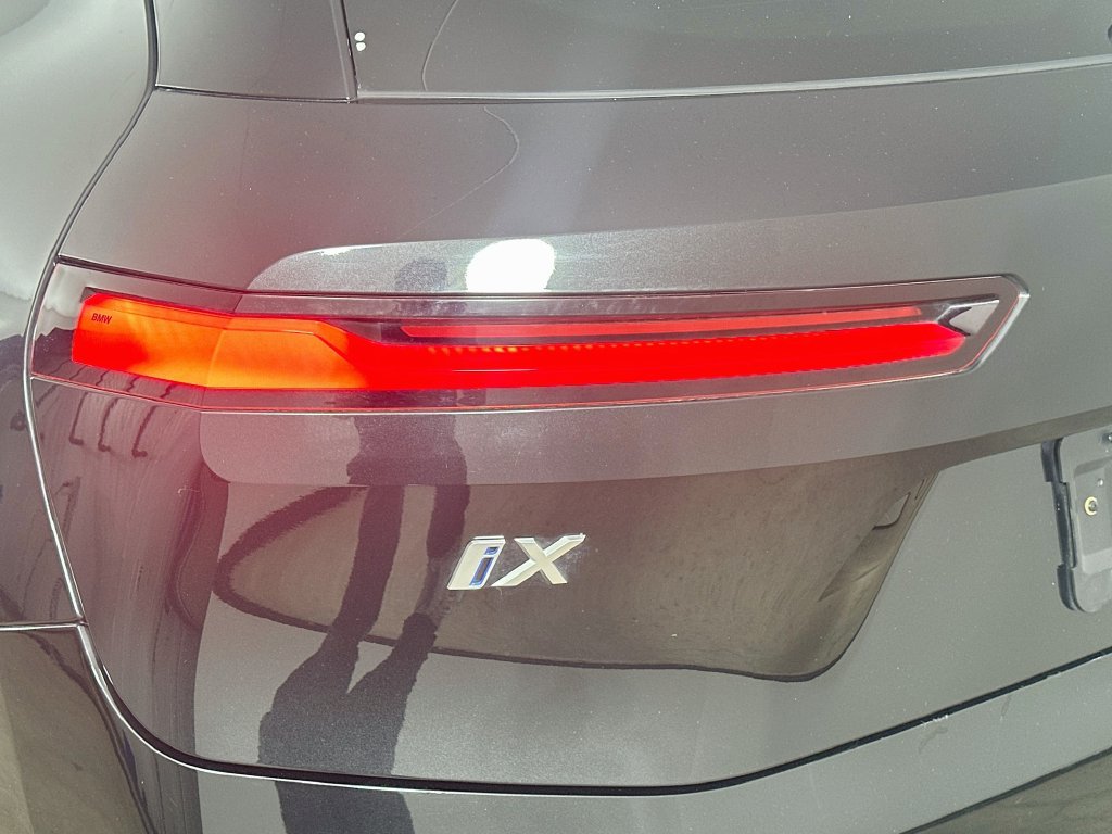 Used 2025 BMW iX xDrive50 w/ Convenience Package AWD/4WD image 41