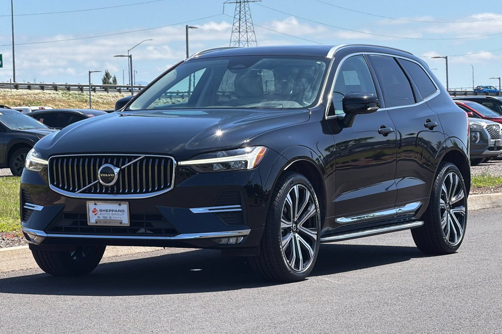 Used 2023 Volvo XC60 B5 Ultimate AWD/4WD image 7