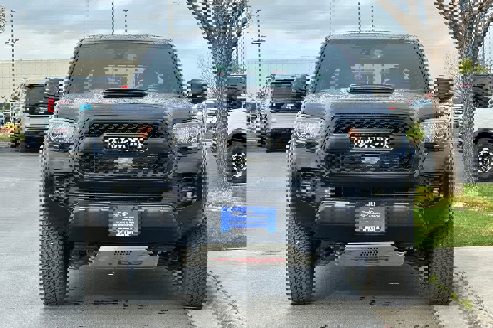 Used 2019 Toyota Tacoma TRD Pro AWD/4WD image 10