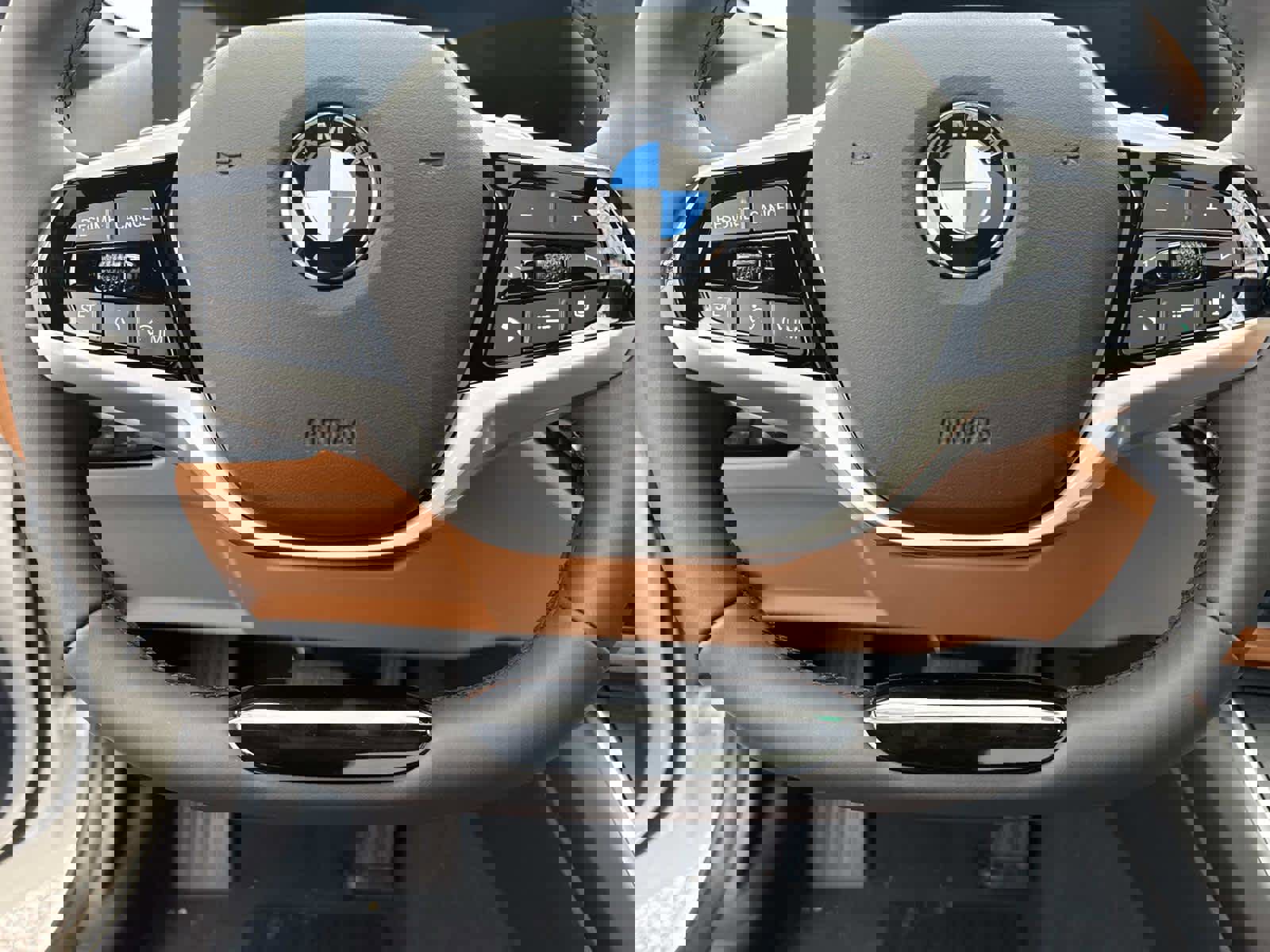 Used 2026 BMW 330i xDrive Sedan w/ Premium Package image 18