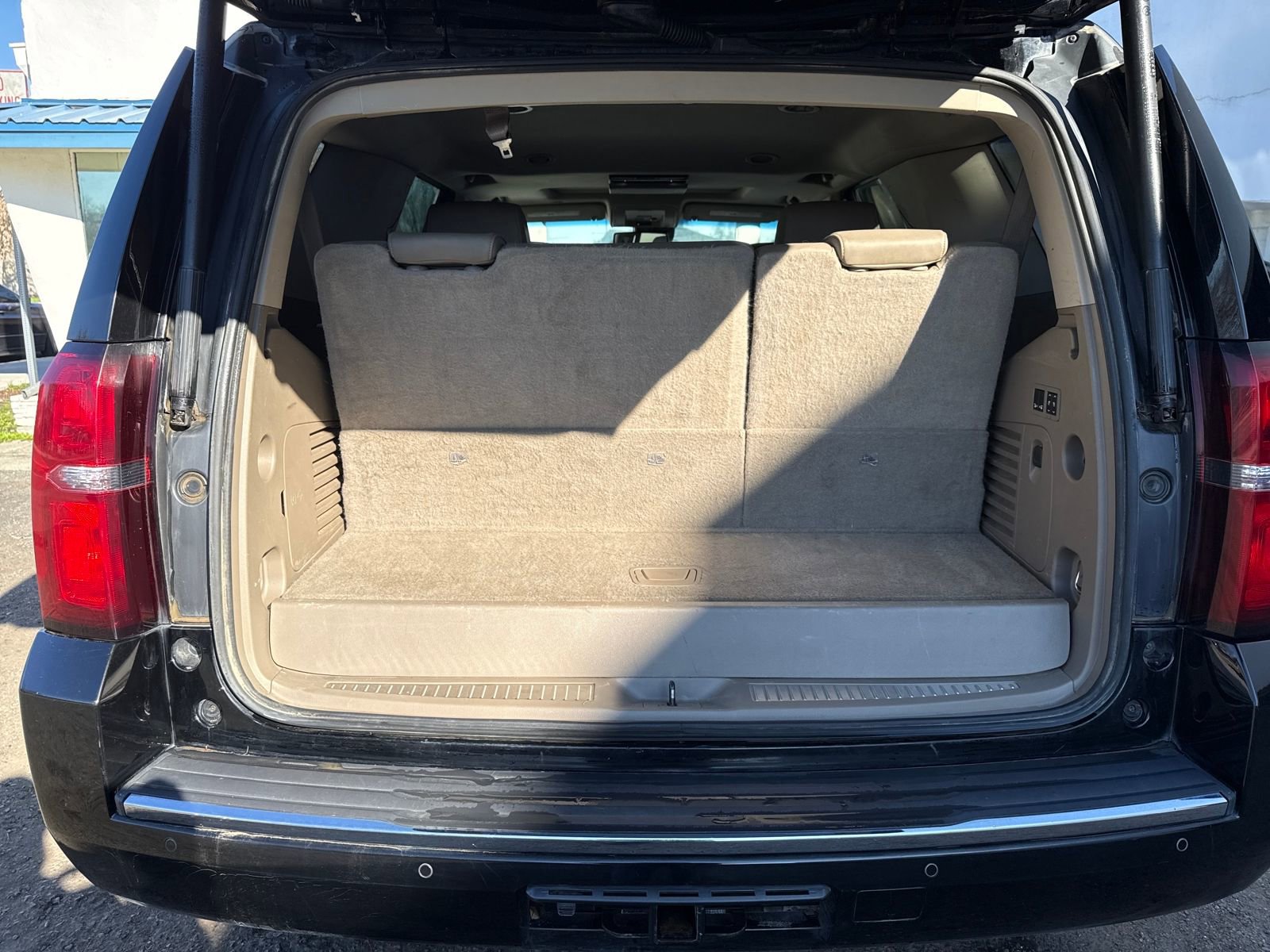 Used 2016 Chevrolet Tahoe LTZ image 23