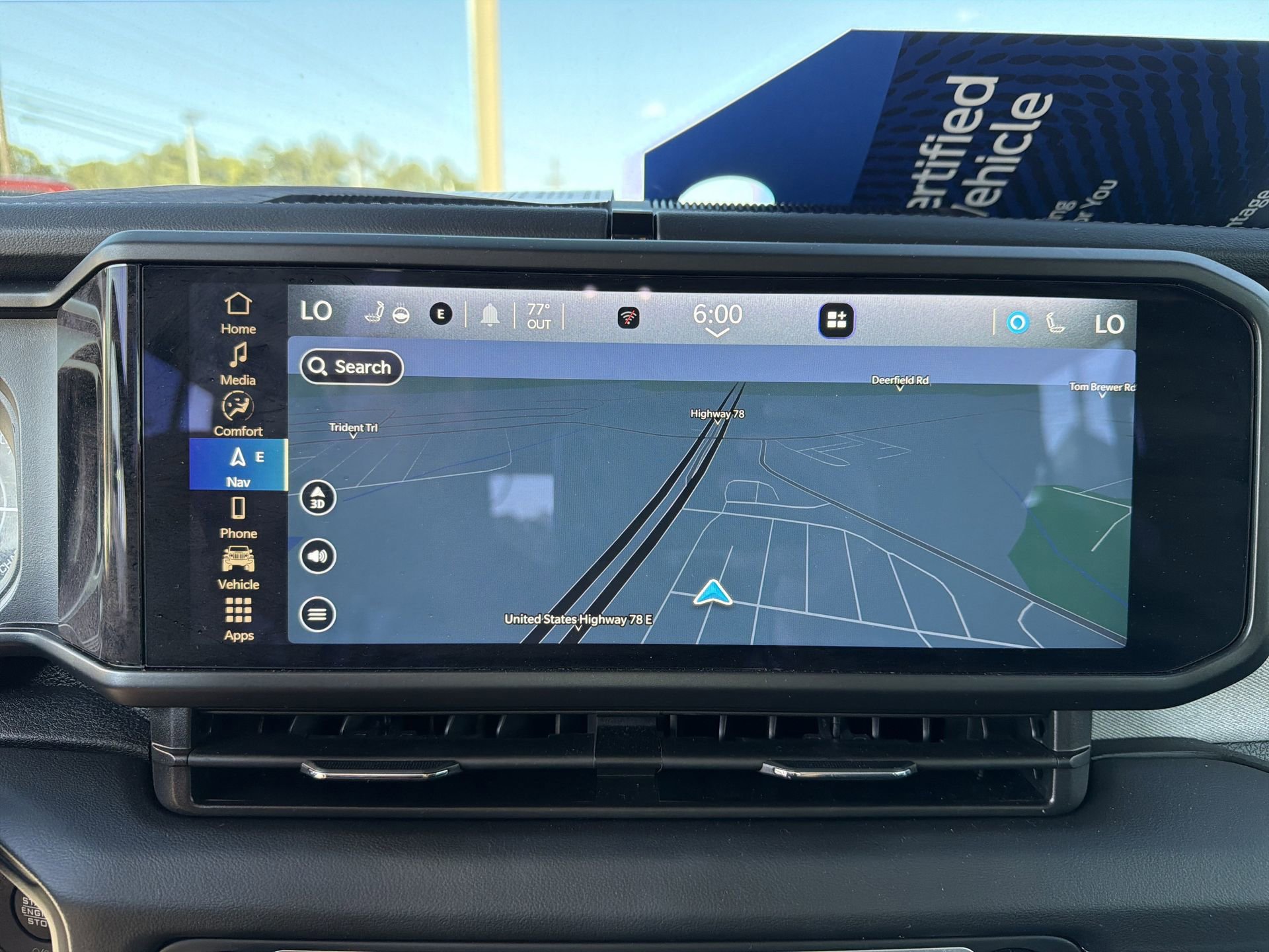 Used 2025 Jeep Wrangler Unlimited Sahara AWD/4WD image 6