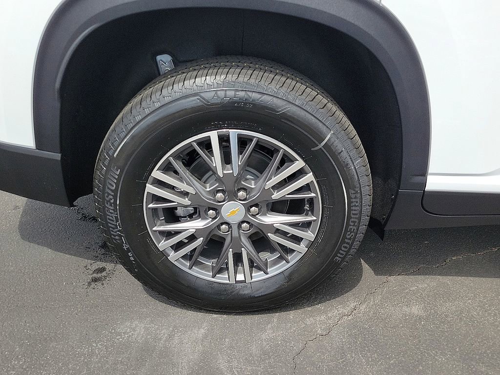New 2026 Chevrolet Traverse LT FWD image 7