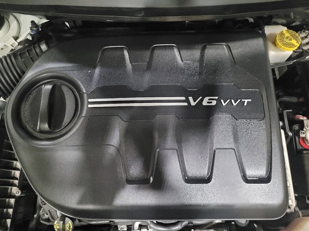 Used 2019 Jeep Cherokee Limited AWD/4WD image 30