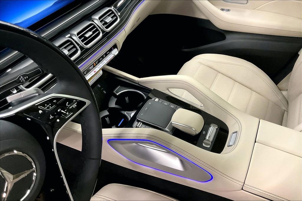 New 2026 Mercedes-Benz GLS 450 4MATIC image 8