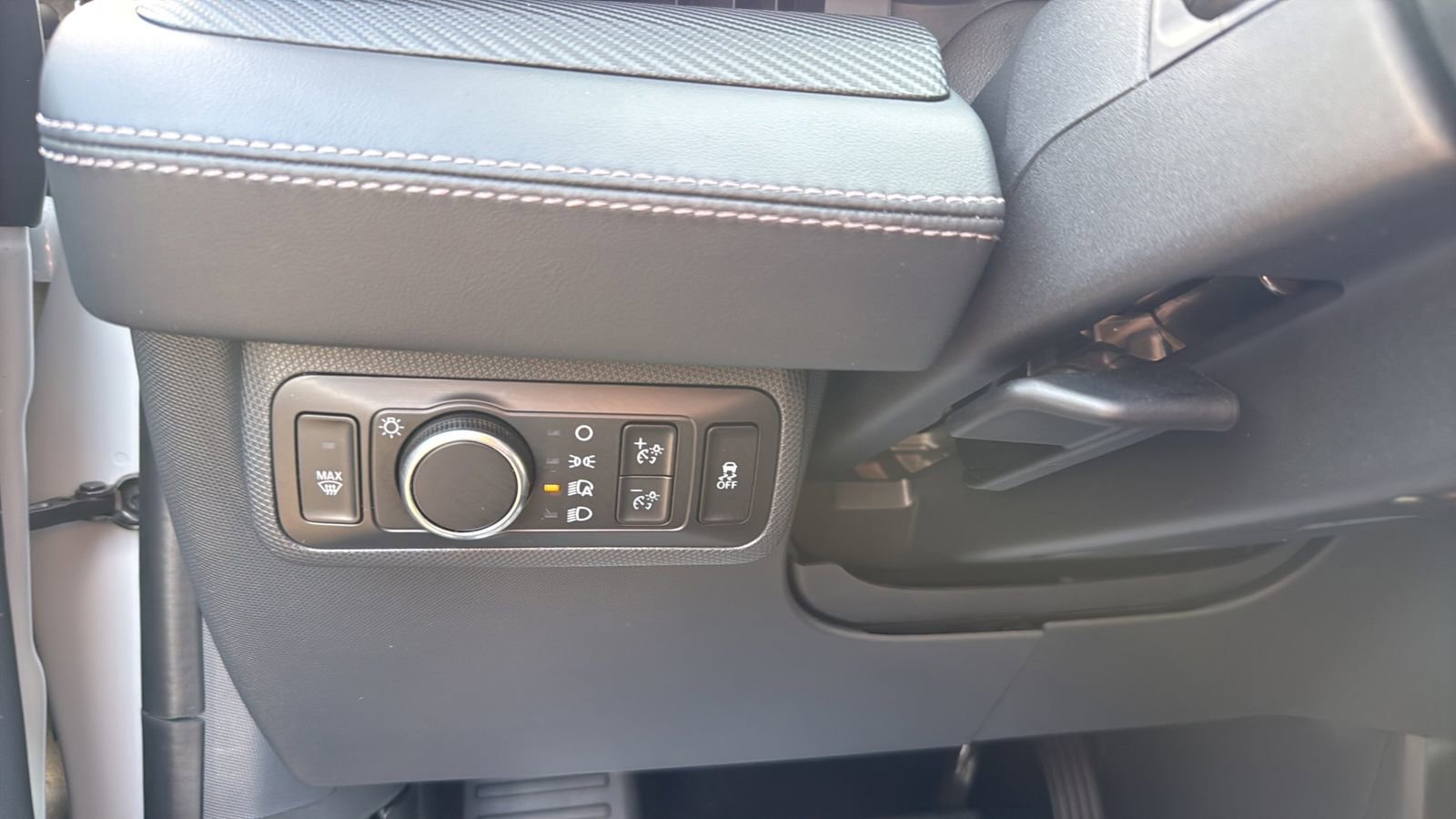 Used 2023 Ford Mustang Mach-E Premium AWD/4WD image 17