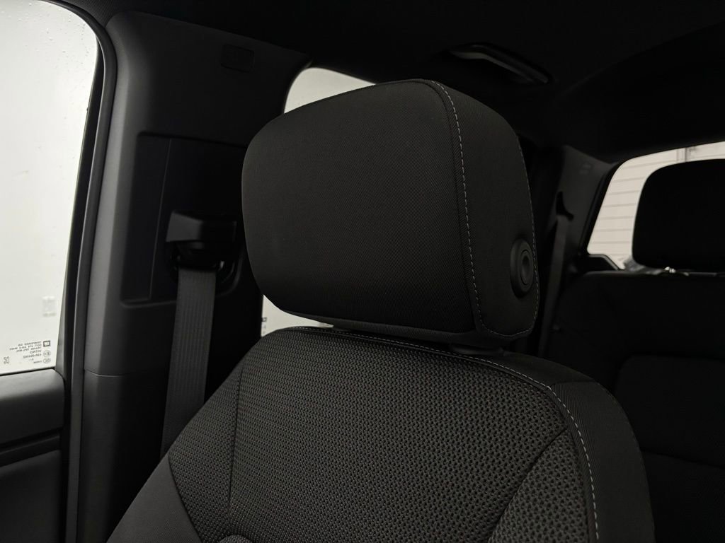 New 2026 GMC Canyon Elevation w/ Convenience Package image 40