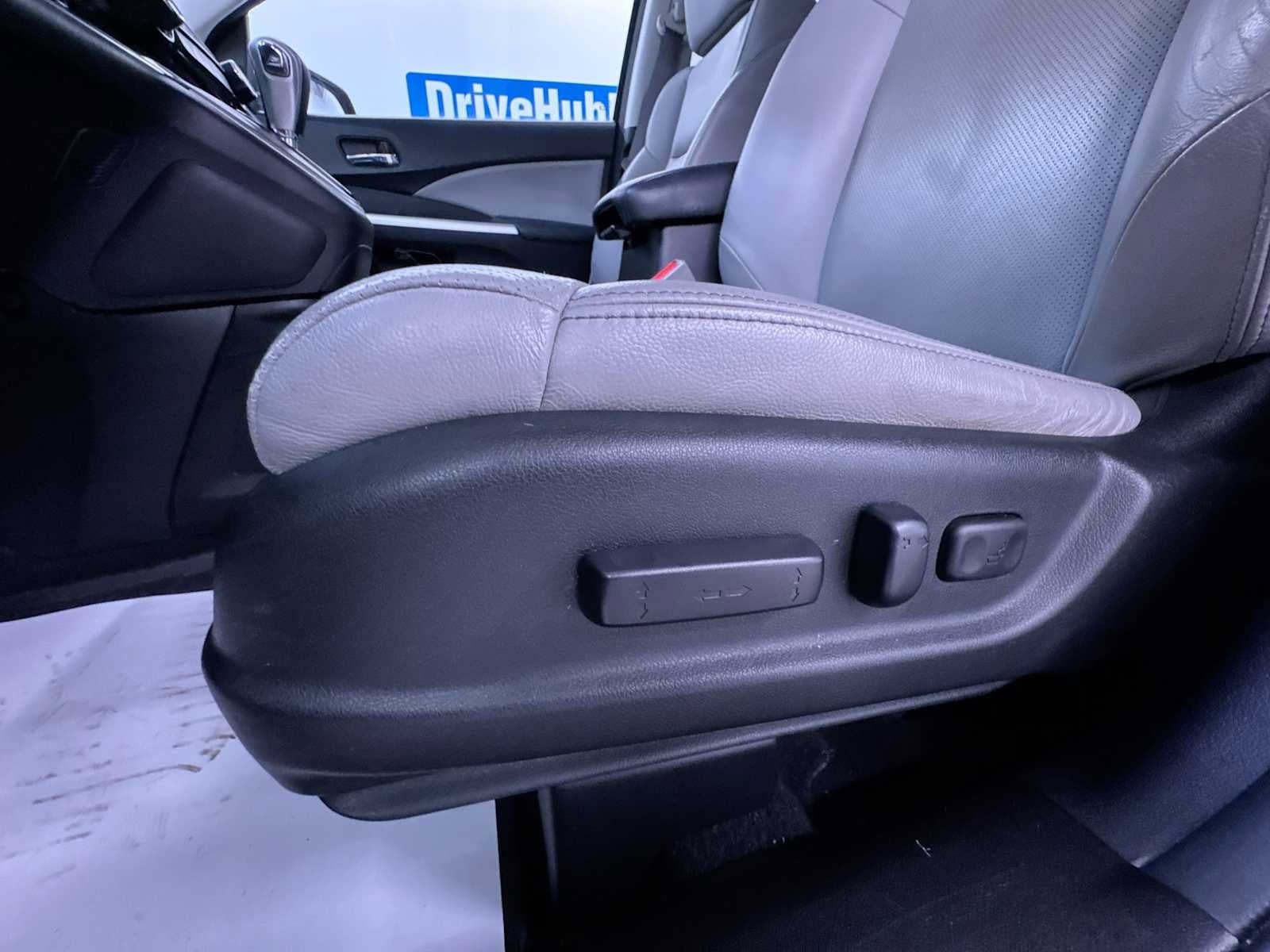 Used 2015 Honda CR-V EX-L image 13