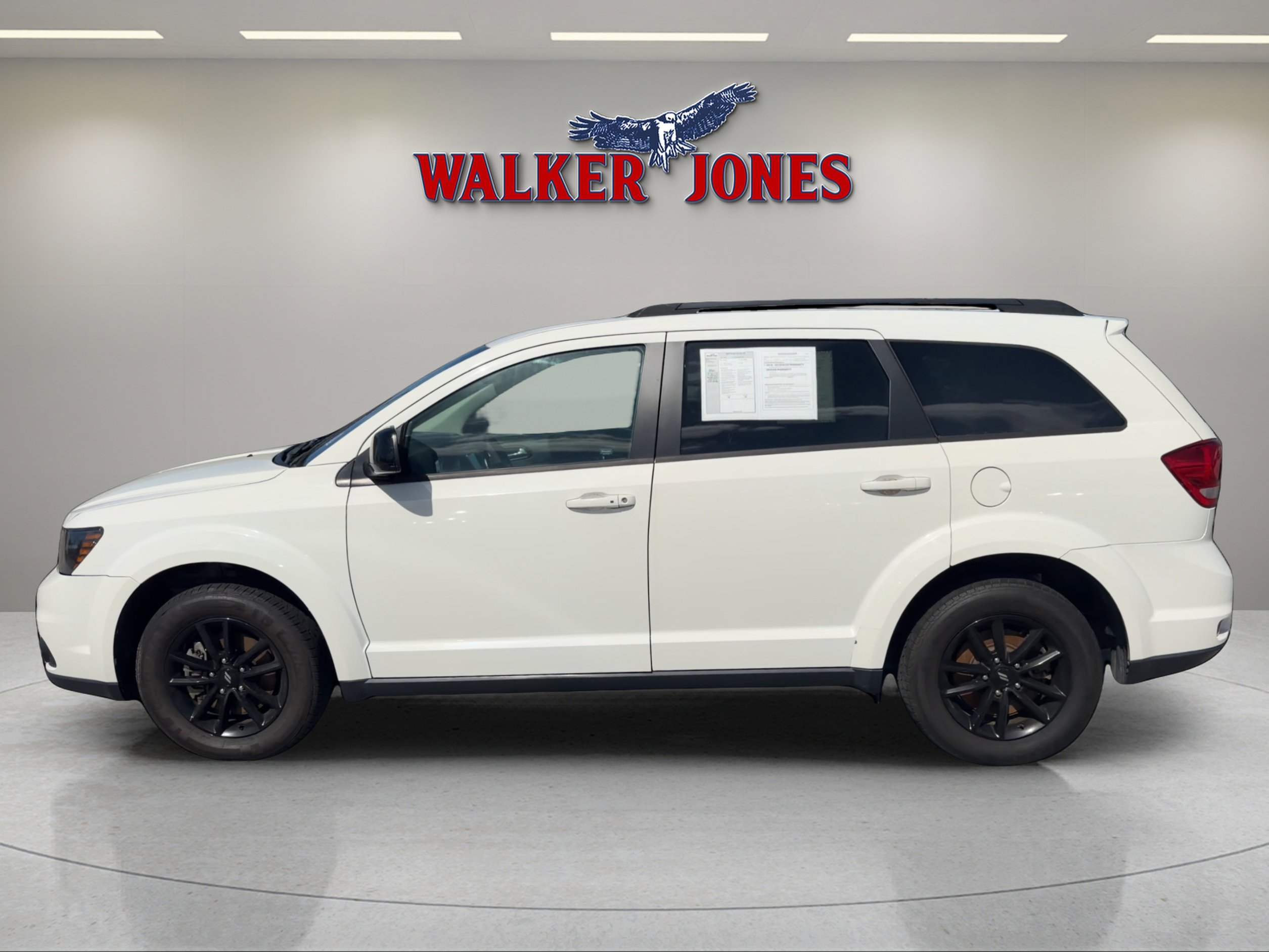 Used 2019 Dodge Journey SE FWD image 9