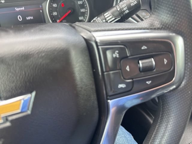 Used 2025 Chevrolet Blazer LT AWD/4WD image 18