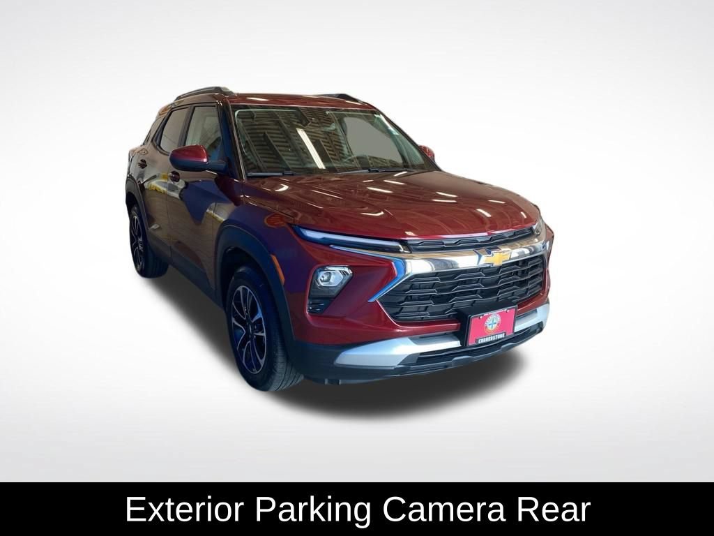 Used 2025 Chevrolet TrailBlazer LT AWD/4WD image 14