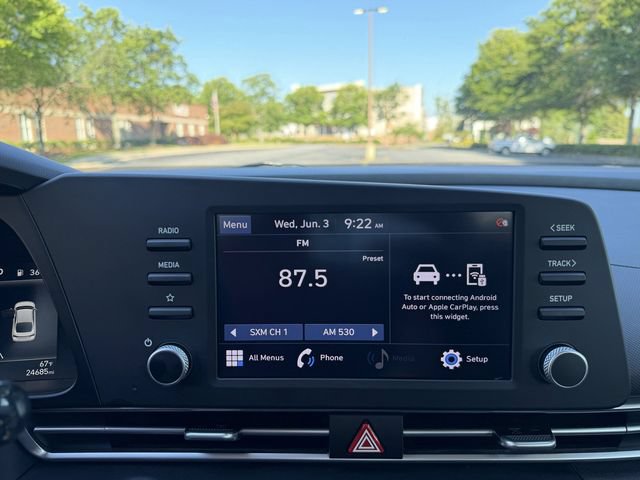 Used 2022 Hyundai Elantra SEL FWD image 18