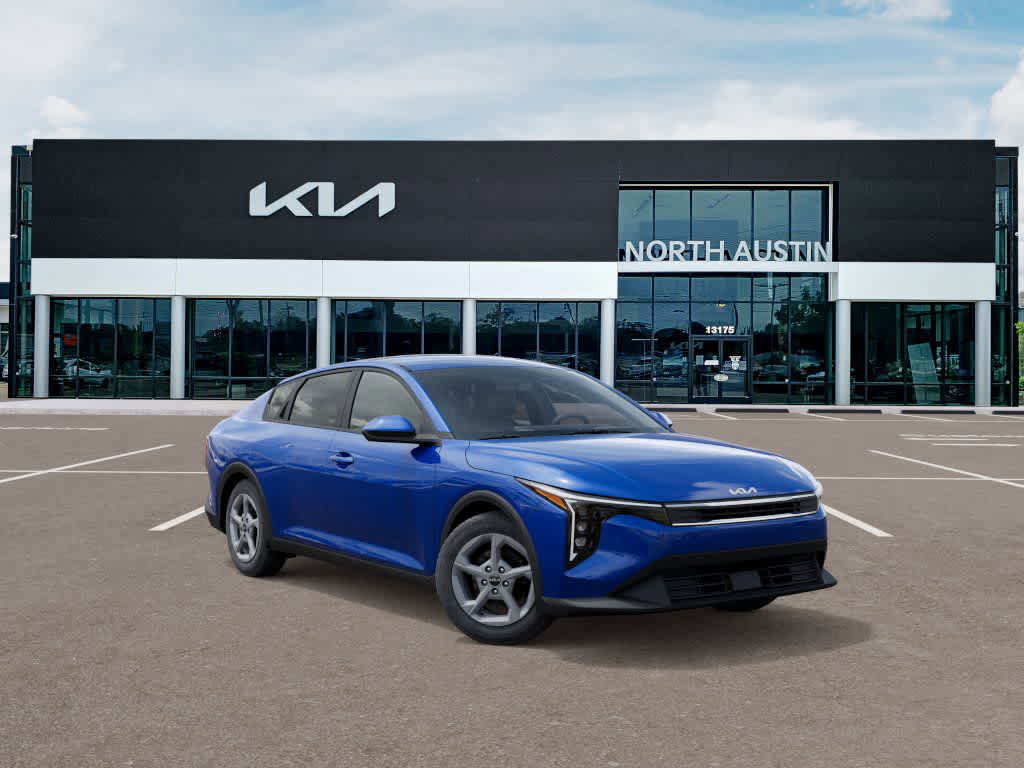 New 2025 Kia K4 LXS image 8