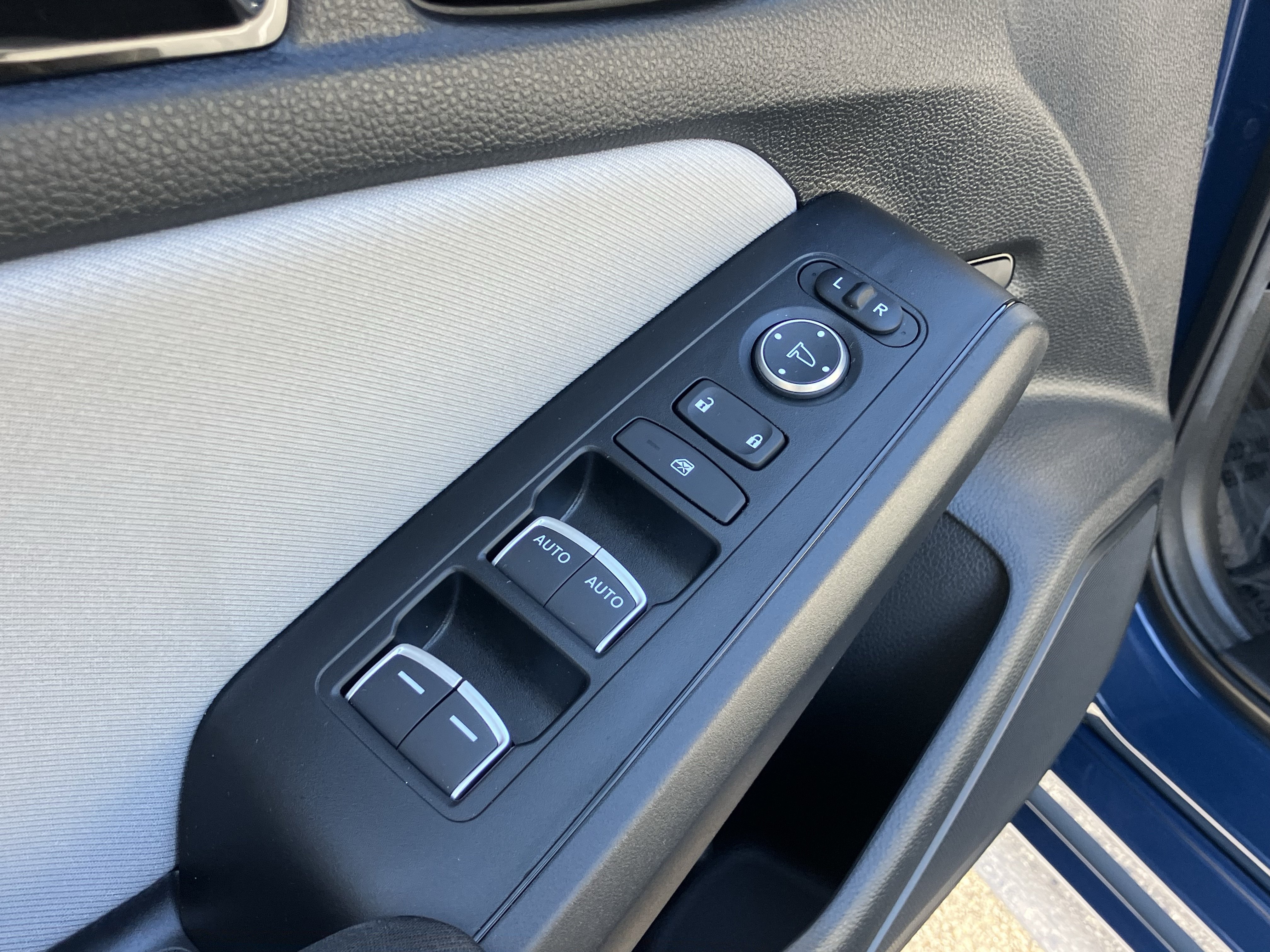 Used 2026 Honda Civic FWD Hybrid Sedan image 15