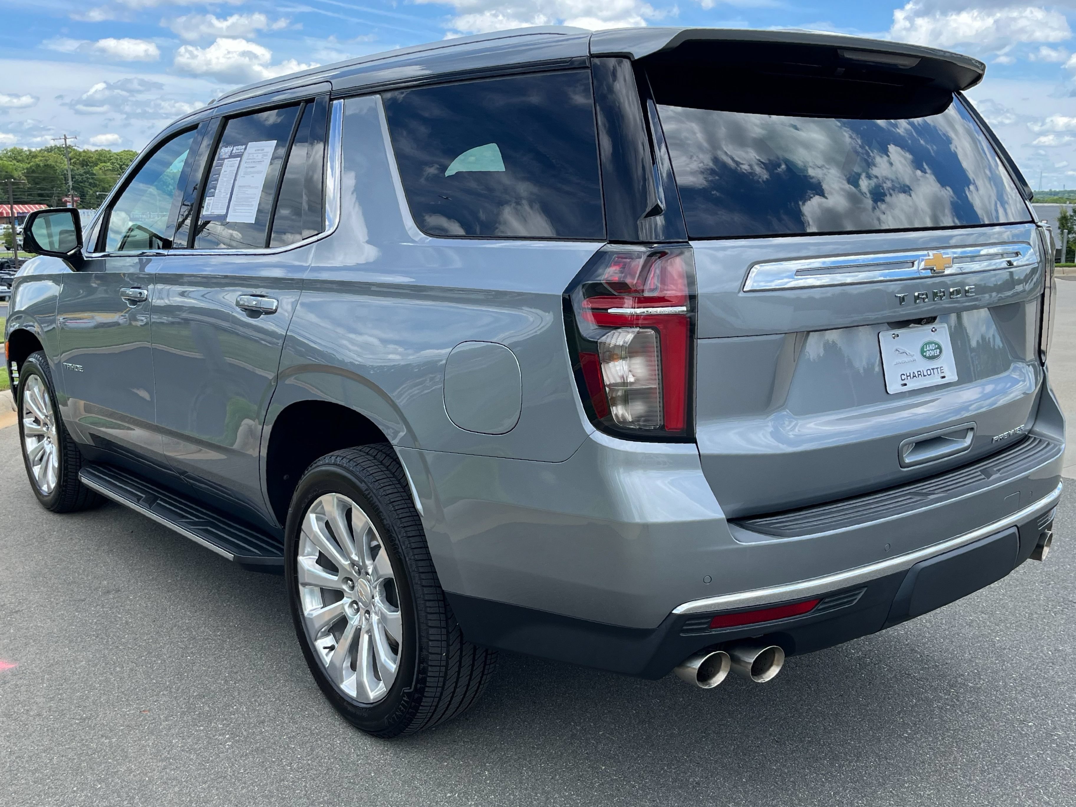 Used 2023 Chevrolet Tahoe Premier w/ Premium Package 2 AWD/4WD image 7