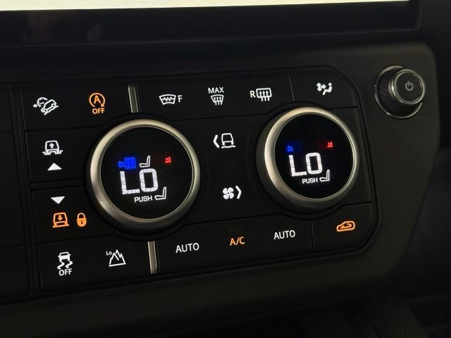 New 2026 Land Rover Defender 130 Outbound AWD/4WD image 34