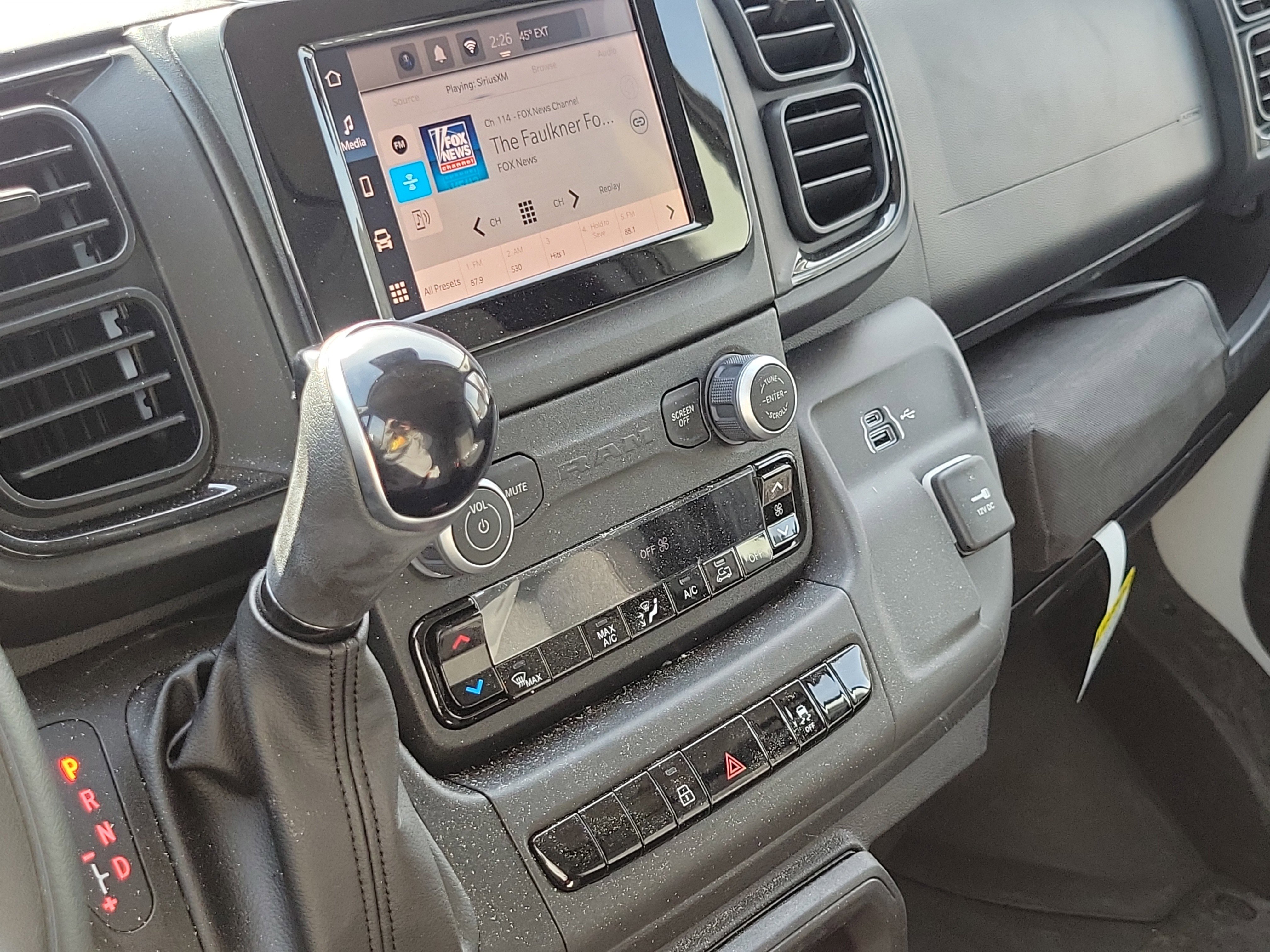 Used 2025 RAM ProMaster 2500 w/ Storage Group image 13