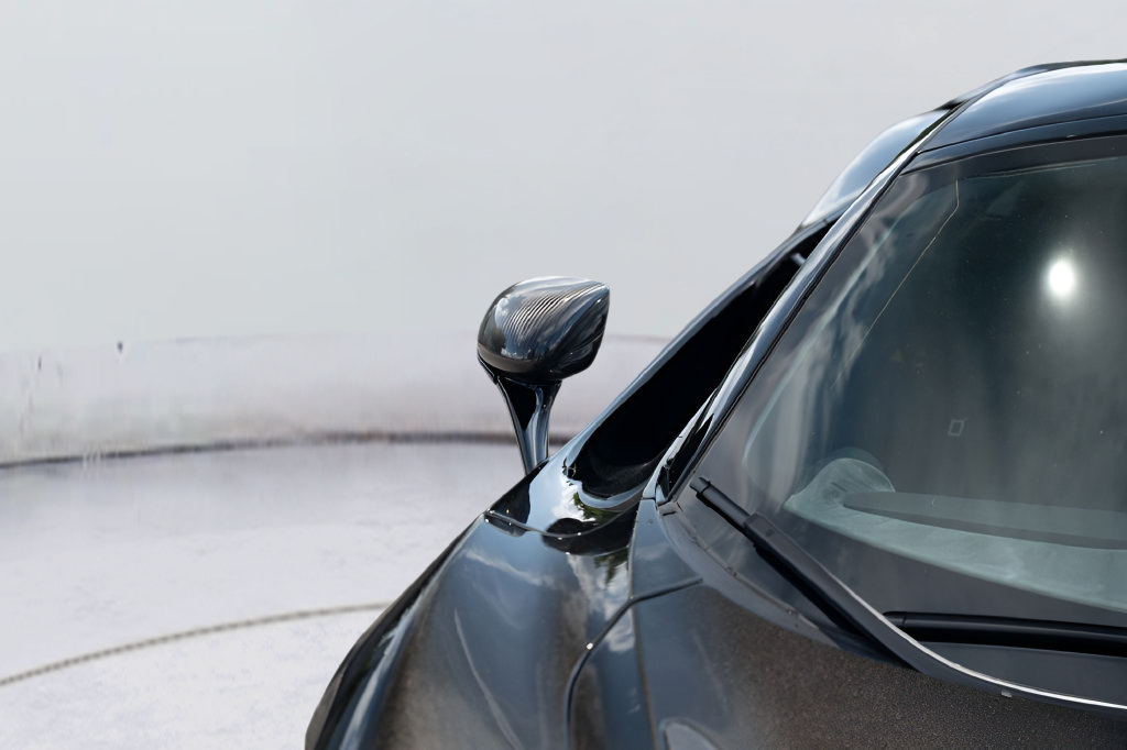 Used 2019 McLaren 720S RWD image 11