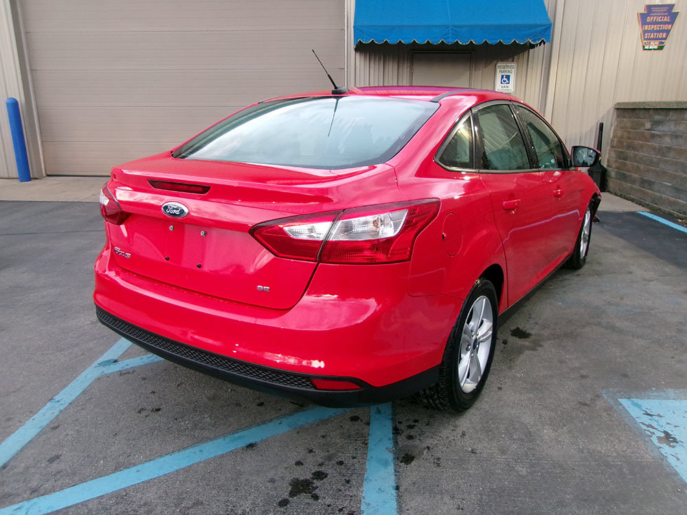 Used 2014 Ford Focus SE FWD image 6