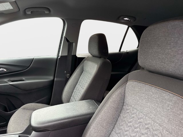 Used 2024 Chevrolet Equinox LT FWD image 21