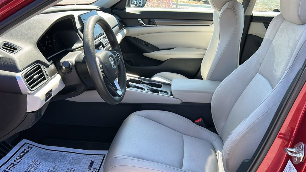 Used 2019 Honda Accord LX image 10