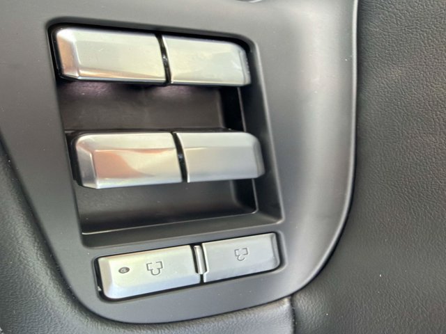 New 2026 Lincoln Navigator L Reserve AWD/4WD image 9