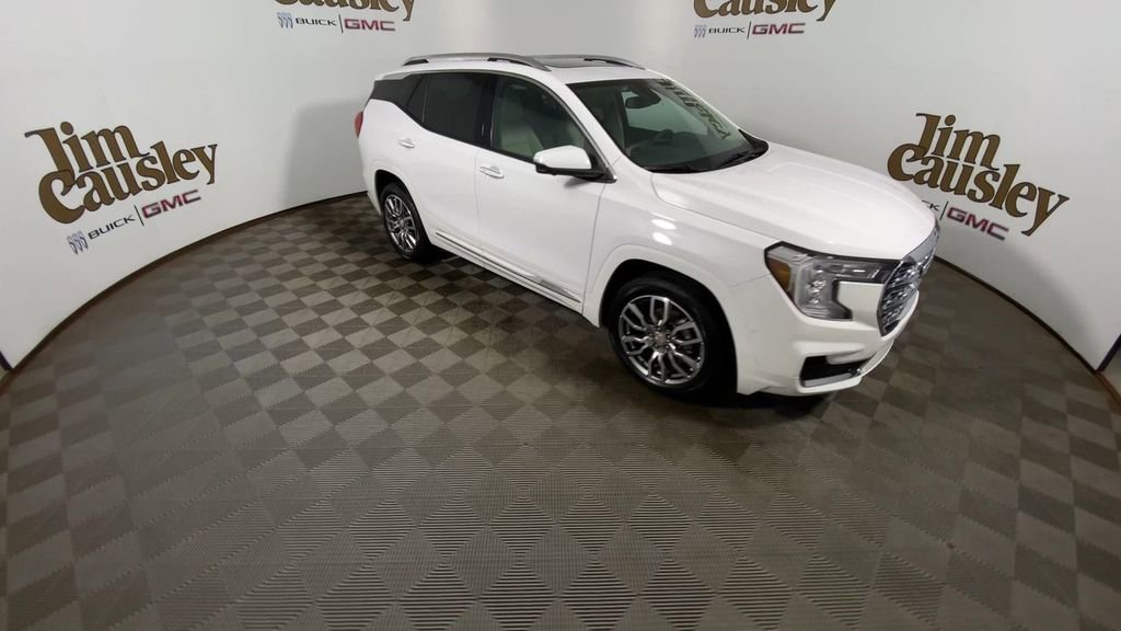 Certified 2023 GMC Terrain Denali w/ Denali Premium Package image 2