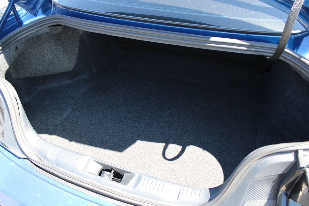 Used 2024 Ford Mustang GT RWD image 9