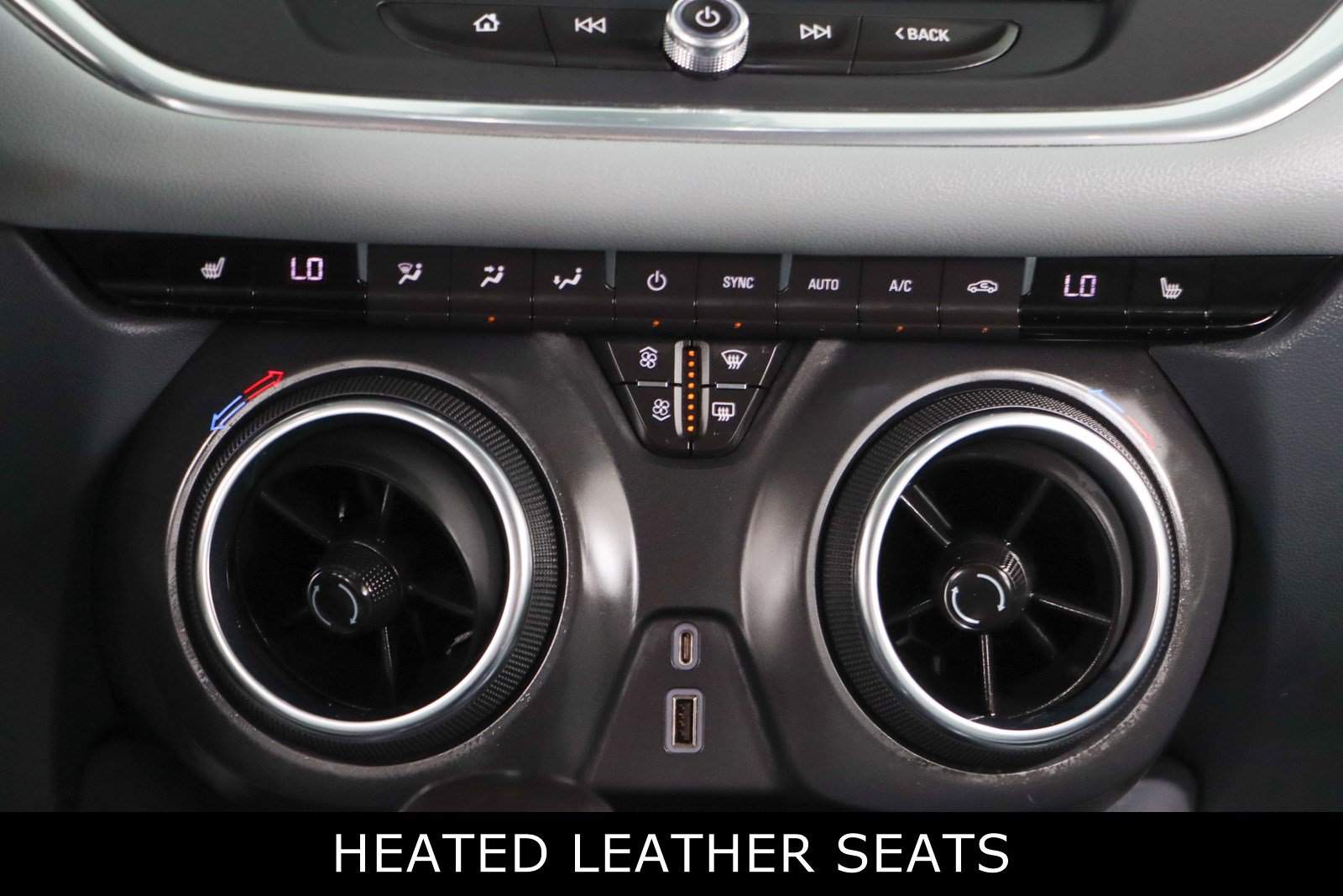Used 2019 Chevrolet Blazer LT w/ Sound & Technology Package FWD image 20