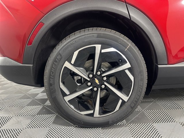 New 2026 Chevrolet Equinox EV LT image 12