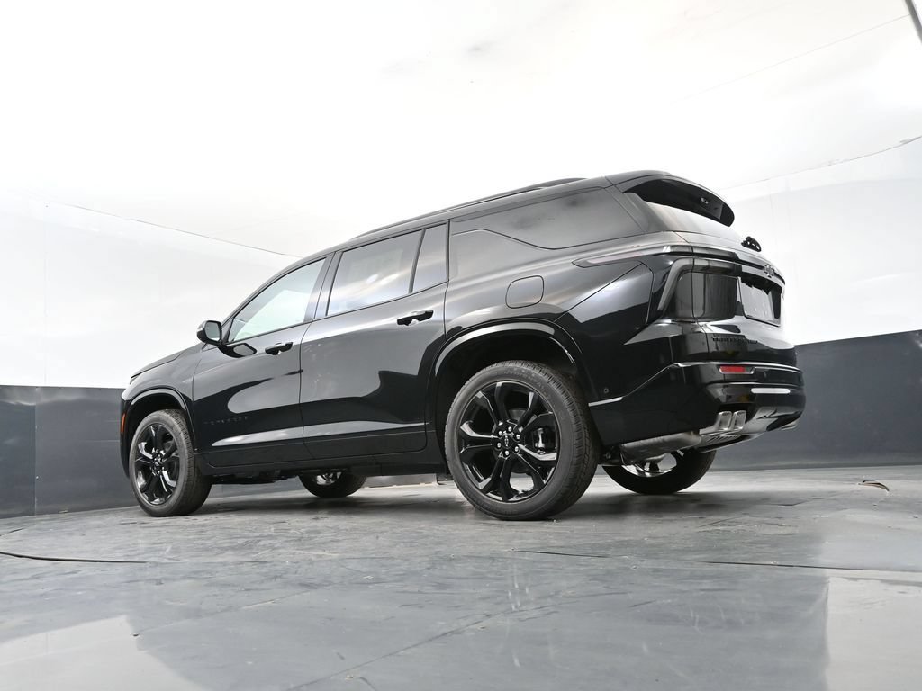 New 2027 Chevrolet Traverse RS w/ LPO, Floor Liner Package AWD/4WD image 14