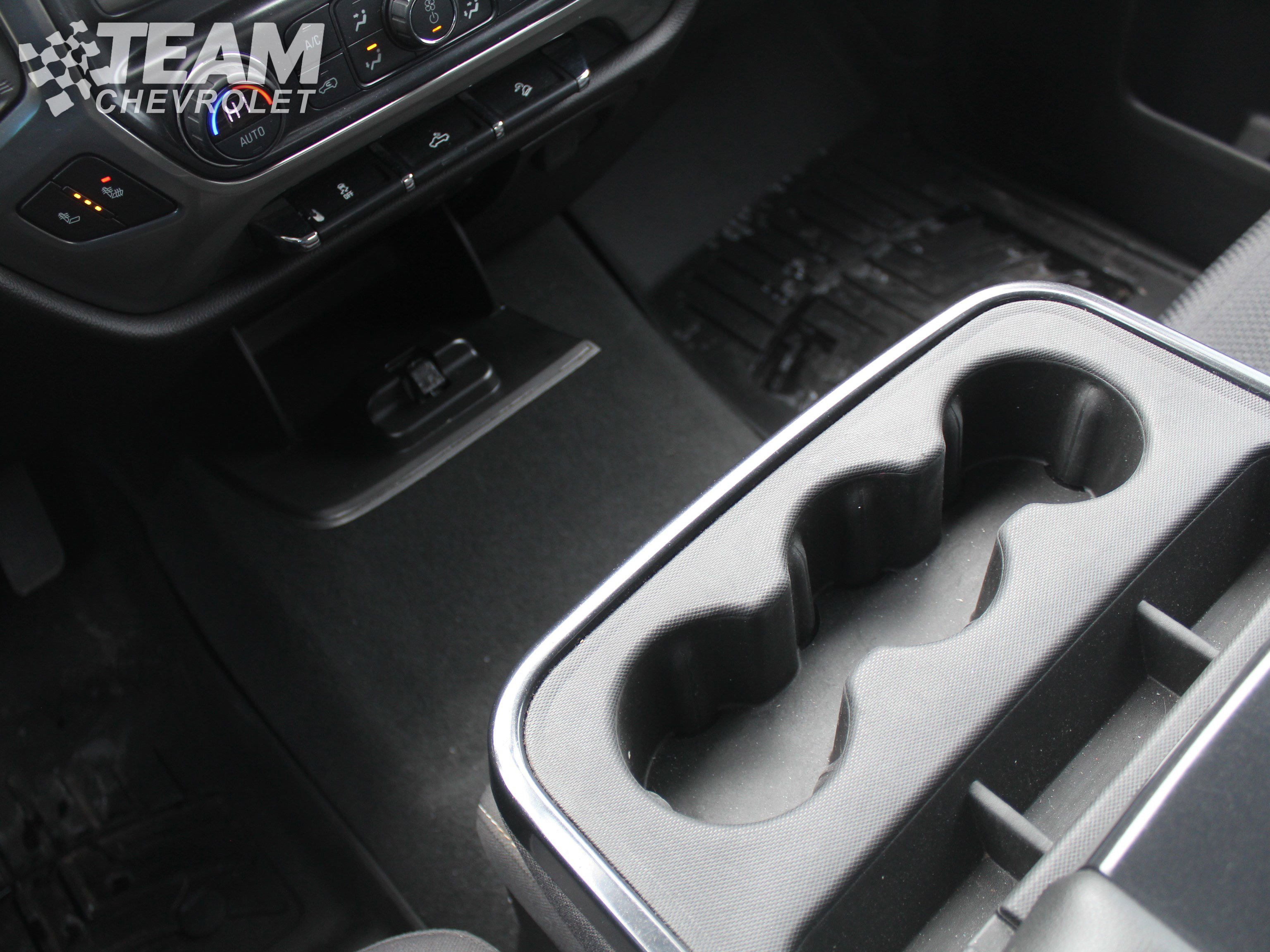 Used 2019 Chevrolet Silverado 1500 LT w/ All Star Edition image 18