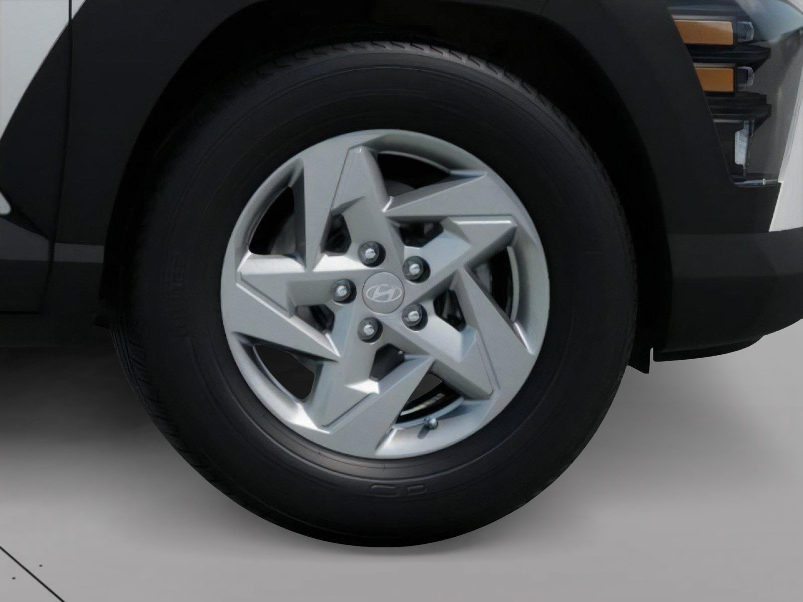 New 2027 Hyundai Kona SE FWD image 8