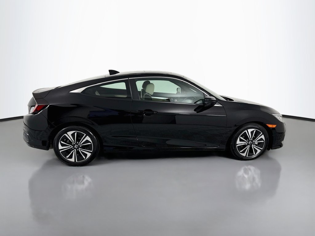 Used 2018 Honda Civic EX-T image 8