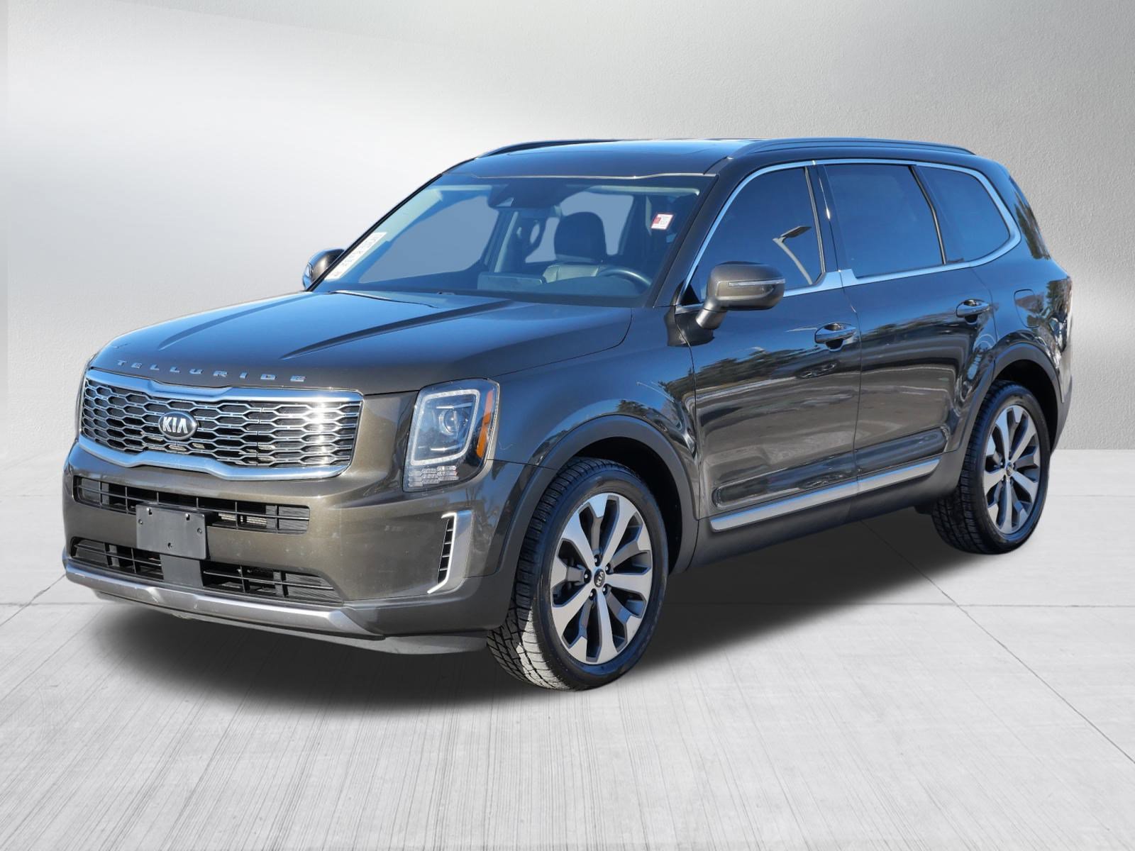 Used 2020 Kia Telluride S image 3