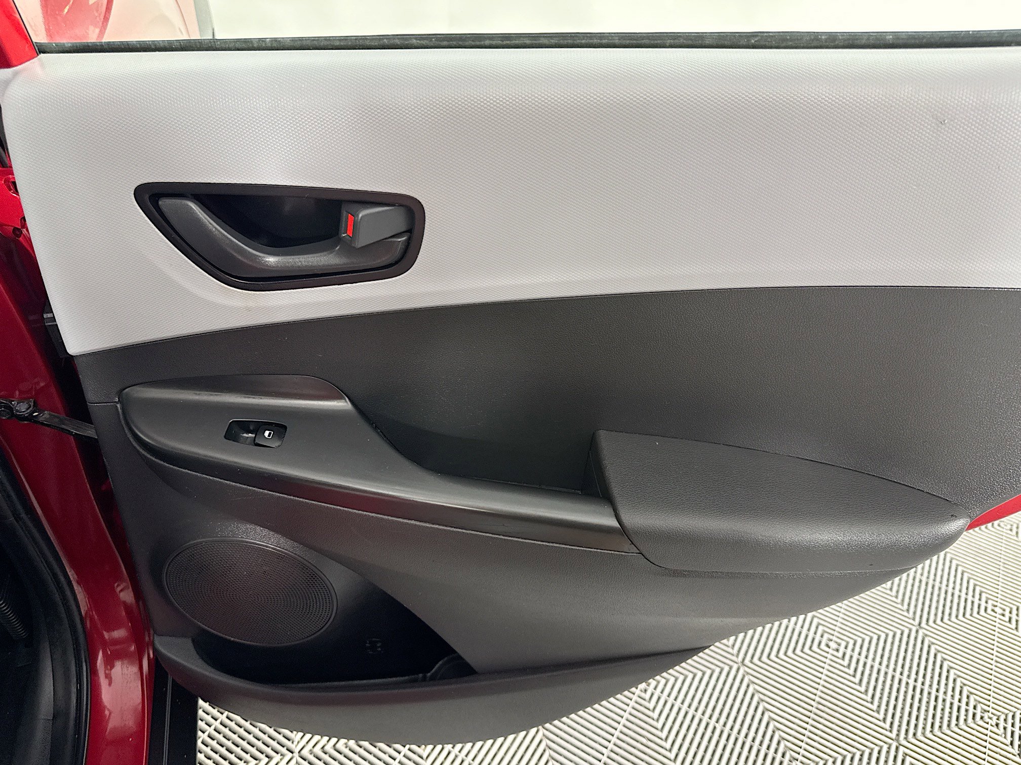 Used 2020 Hyundai Kona SE image 26