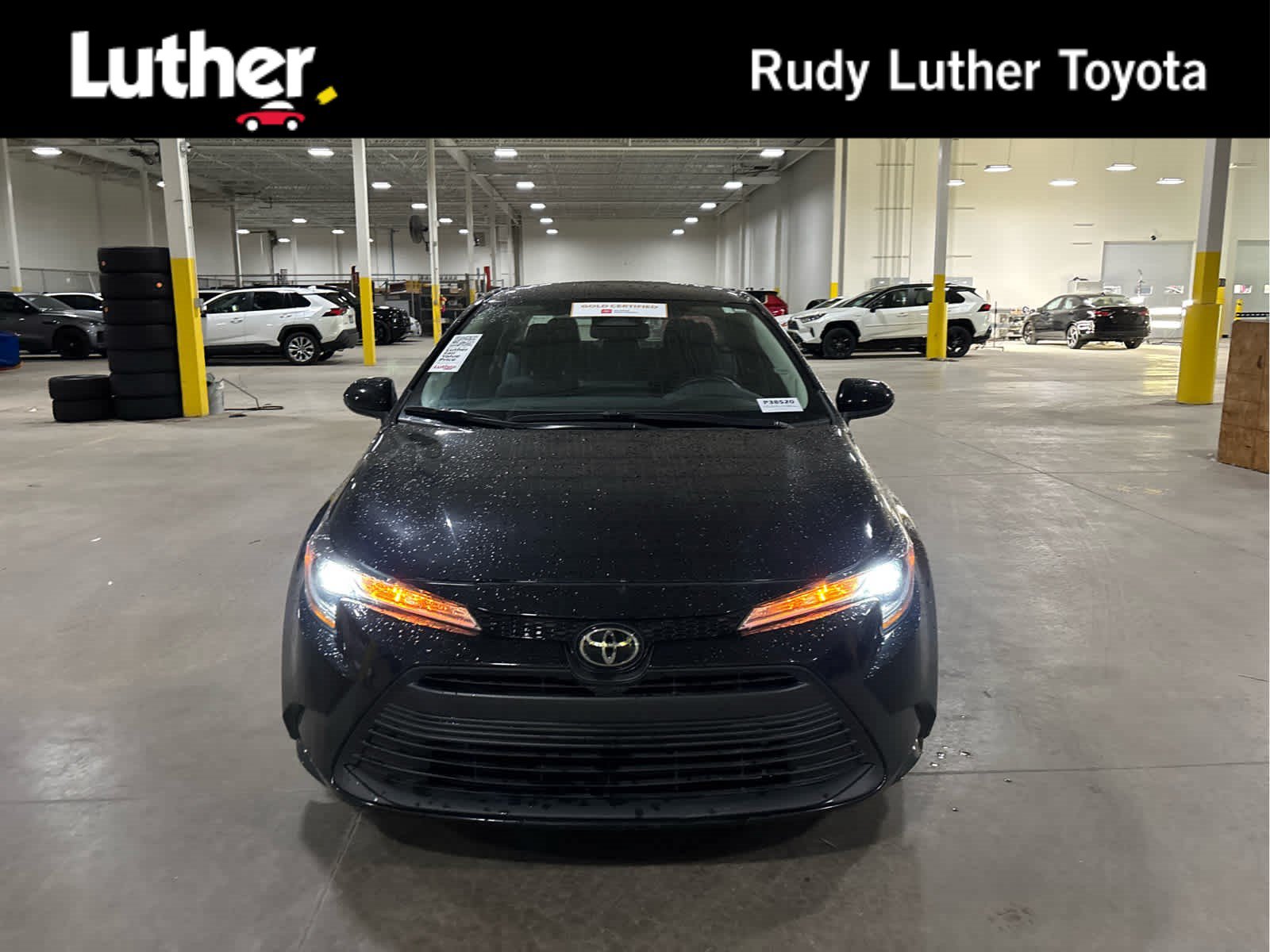 Certified 2025 Toyota Corolla LE FWD image 1