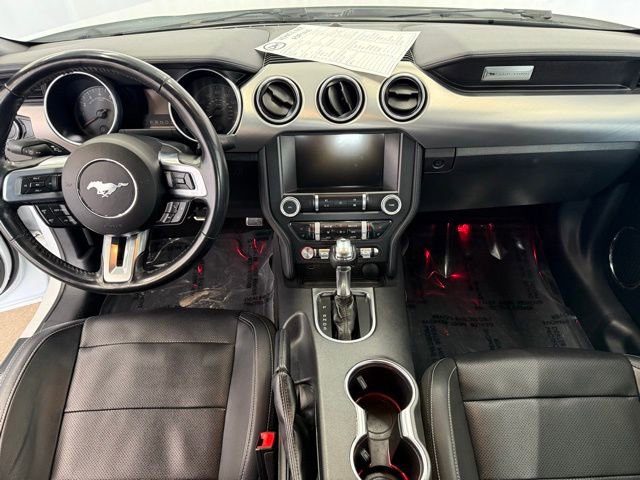 Used 2023 Ford Mustang Premium image 4